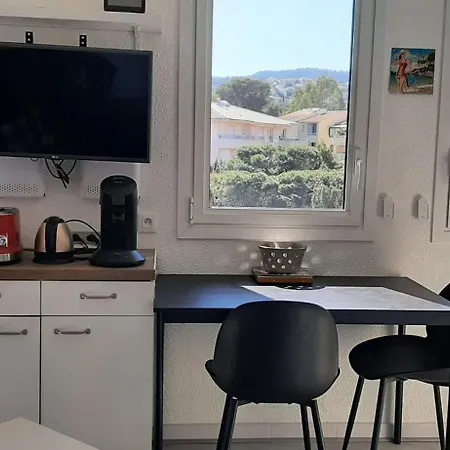 Bright 300m From With Balcony