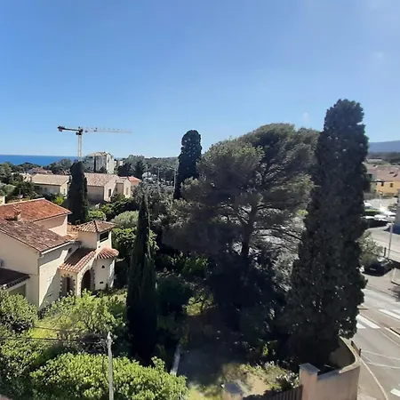 Apartment Bright 300m From With Balcony Fréjus