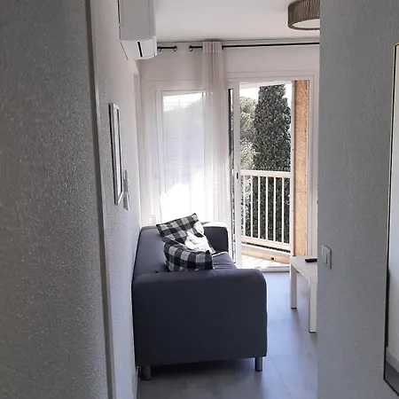 Bright 300m From With Balcony Apartment Fréjus